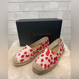 Ann Taylor Persephone Strawberry Espadrille Flats New Size 7